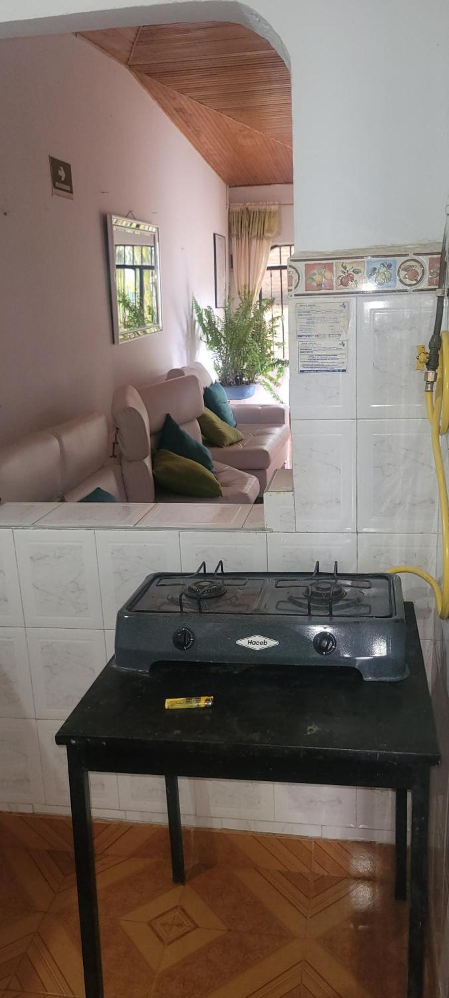 Hostal Villa Del Rio Las Brisas Villavieja Buitenkant foto